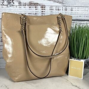 MICHAEL Michael Kors Jet Set Chain Shoulder Bag‎ Shiny Tan Nude Tote Purse